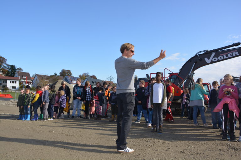 Spatenstich der neuen Antonio-Huber-Schule – ANTONIO-HUBER-SCHULE Spatenstich der neuen Antonio-Huber-Schule – ANTONIO-HUBER-SCHULE